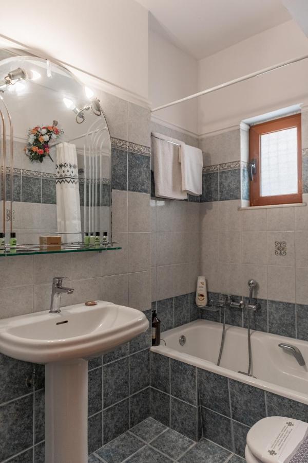 Bolero Apartment Argostoli Eksteriør billede