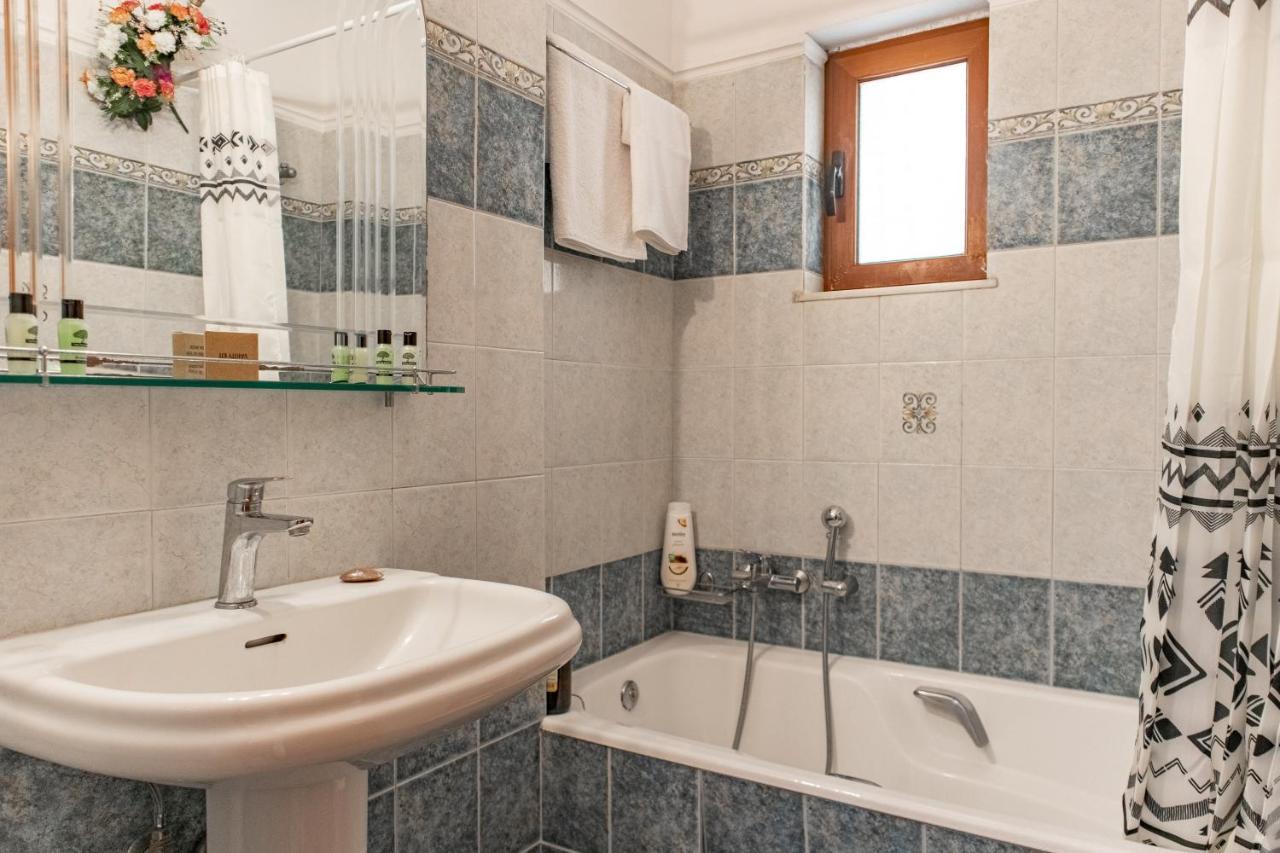 Bolero Apartment Argostoli Eksteriør billede